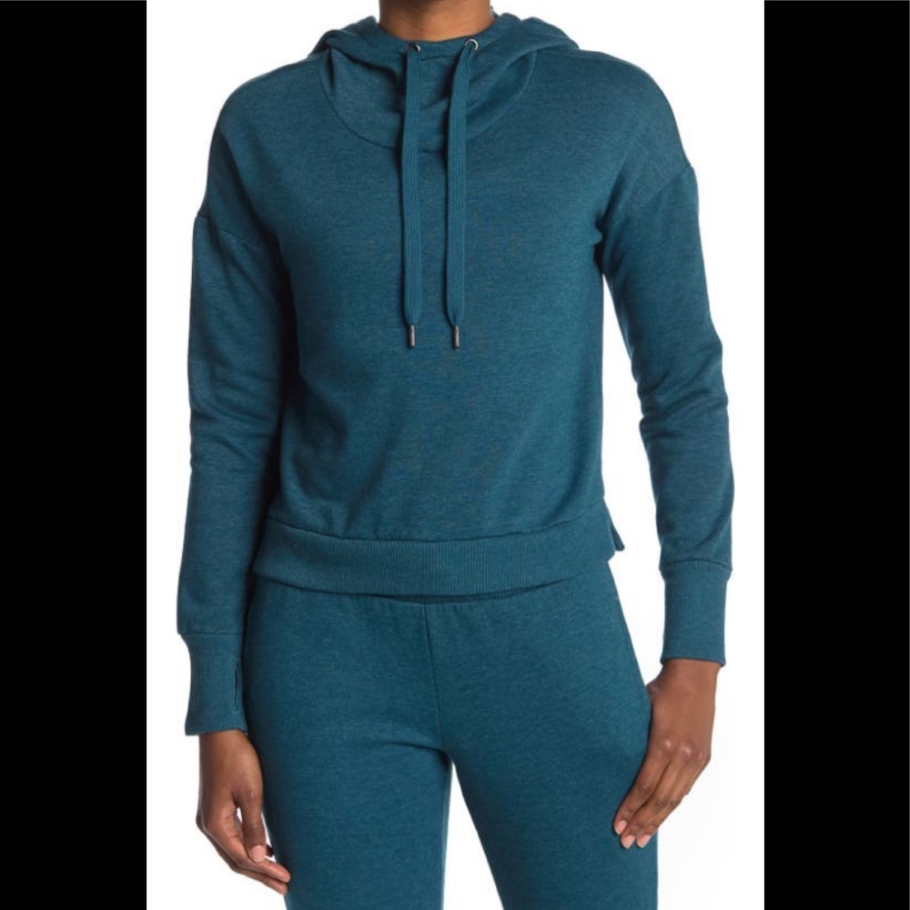 90 Degrees by Reflex Cropped Teal Hoodie Small